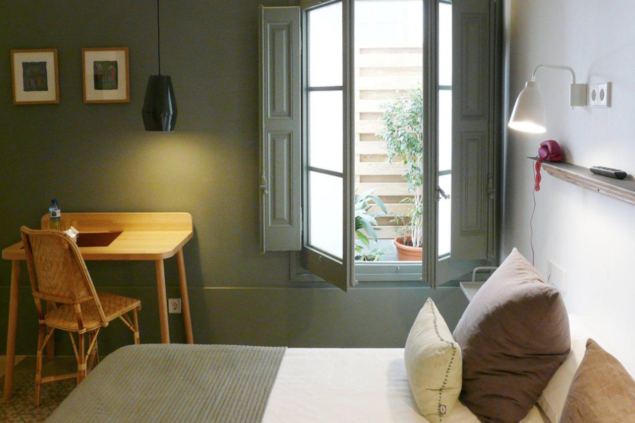 Casa Mathilda Bed & Breakfast Барселона Екстериор снимка