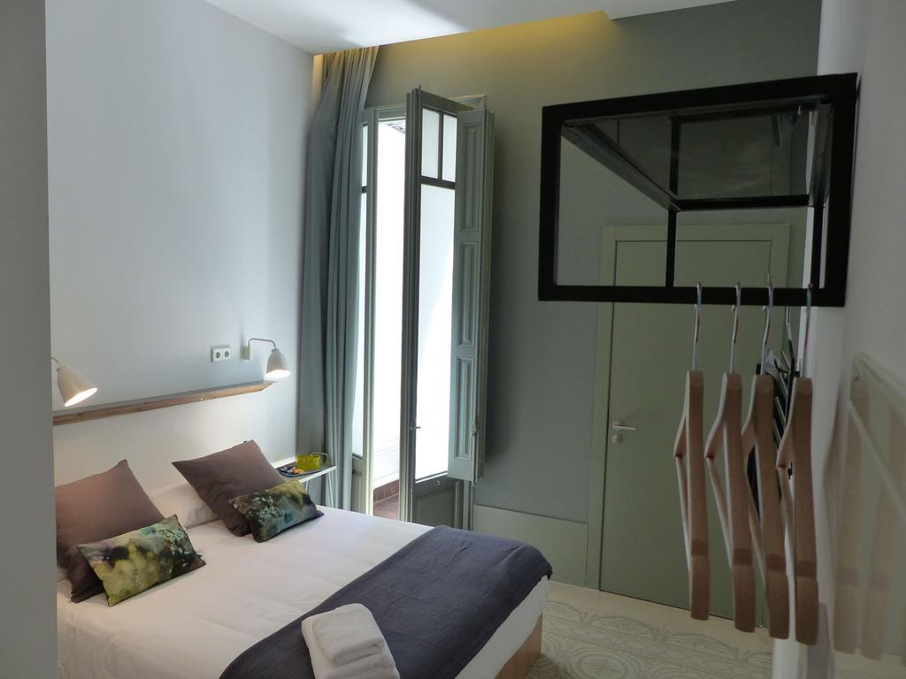 Casa Mathilda Bed & Breakfast Барселона Екстериор снимка